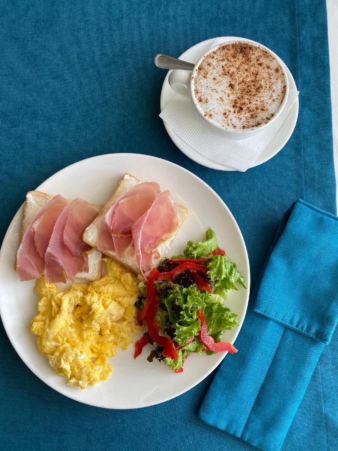 Fenix Town Hotell Vinnitsa Eksteriør bilde